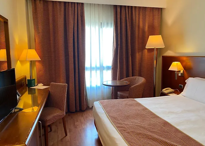 Holiday Inn By Ihg