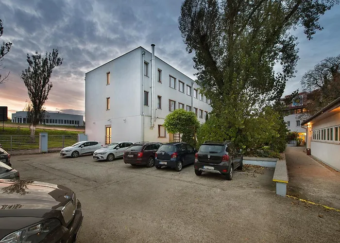 Ea Hotel Populus