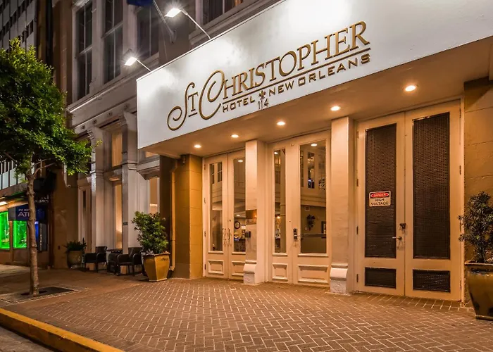 Hotel with Tennis: Best Western Plus St. Christopher Hotel