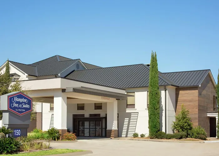  Hampton Inn & Suites Houston-Cypress Station
