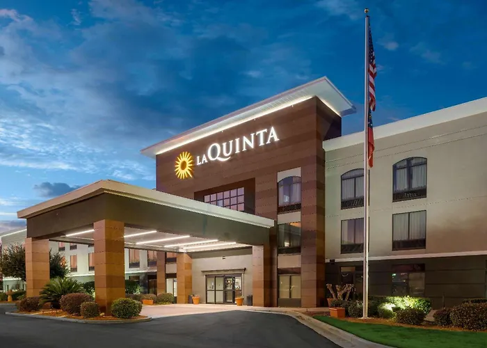 3 star hotel: La Quinta Inn & Suites By Wyndham-Albany Ga