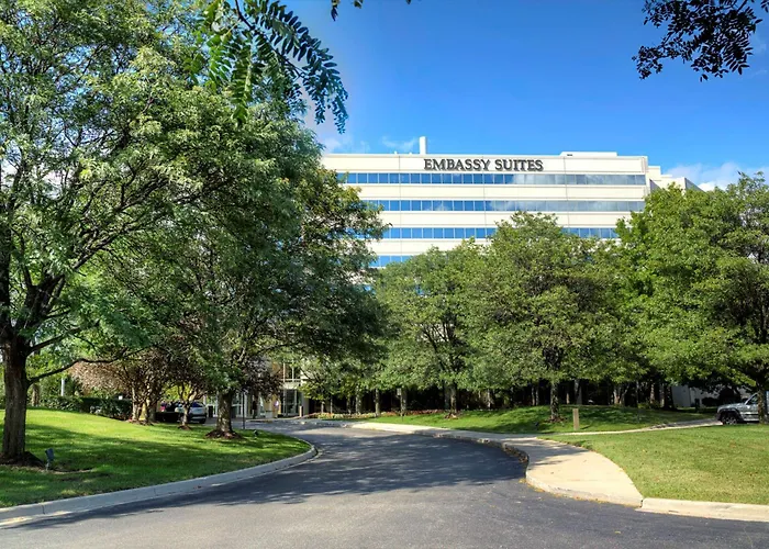 Embassy Suites By Hilton Detroit Troy Auburn Hills