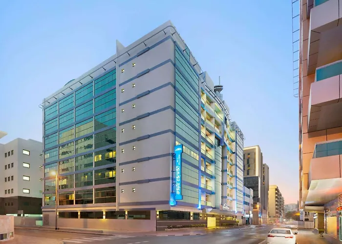 Howard Johnson Plaza By Wyndham Dubai Deira