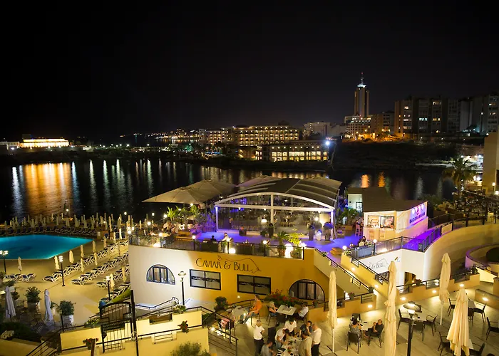Airport Hotel: Verdi St George'S Bay Marina
