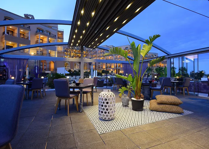 Airport Hotel: Verdi St George'S Bay Marina