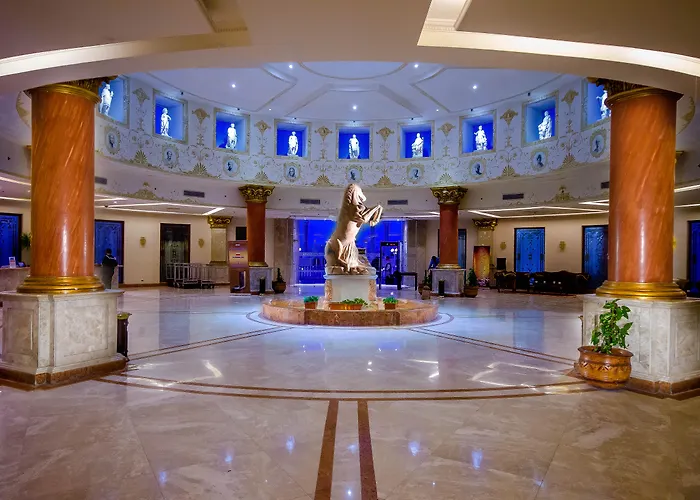 Luxe hotel: Titanic Palace Families And Couples Only