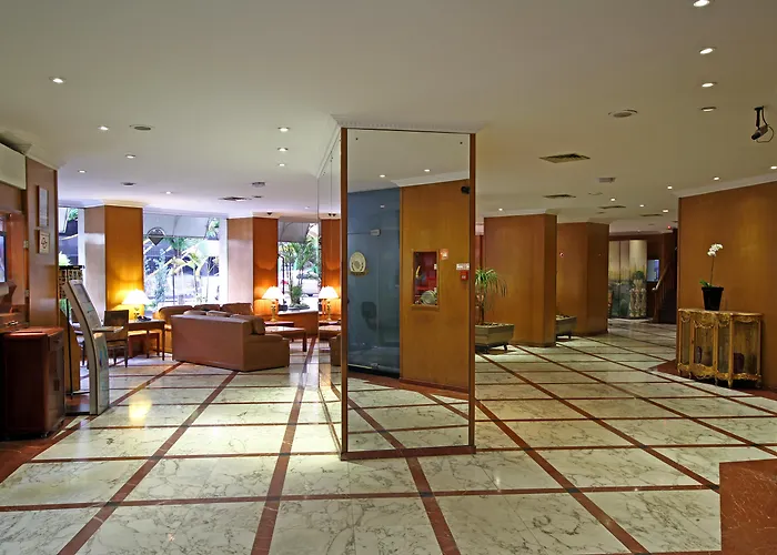 San Raphael Hotel
