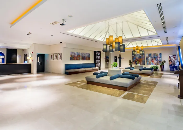 Hotel sulla spiaggia: Holiday Inn Express Dubai Airport By Ihg