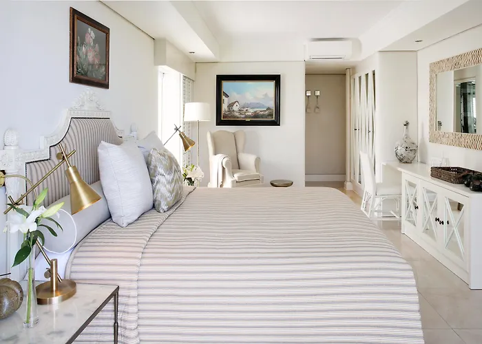 Hotel suites Twelve Apostles & Spa