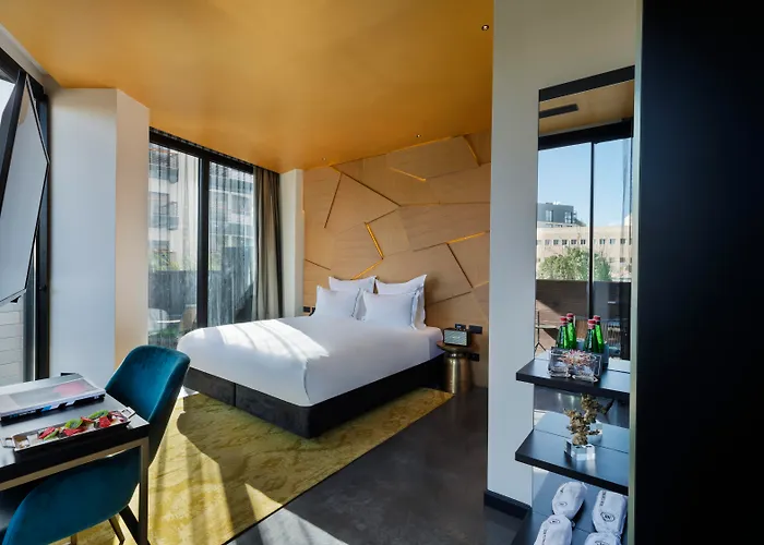 Luxe hotel: Brown Lighthouse Tel Aviv, A Member Of Brown Hotels