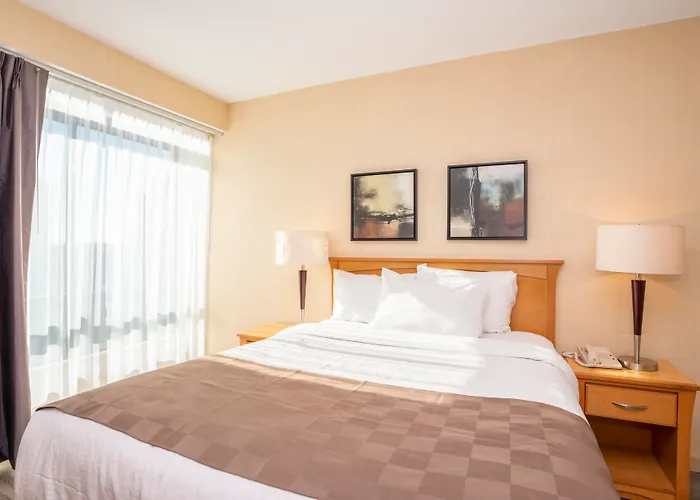 Landis Hotel & Suites