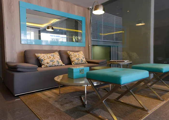 Mérit Montevideo Apart&Suites