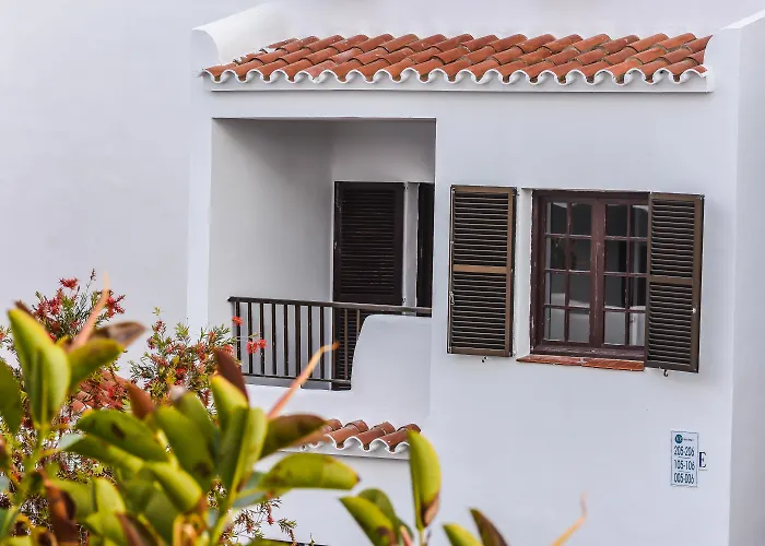 Aparthotel Nelva Resort