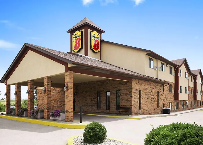 Super 8 By Wyndham Marion