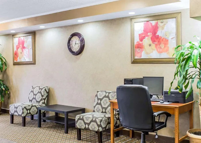 Quality Inn & Suites Fayetteville