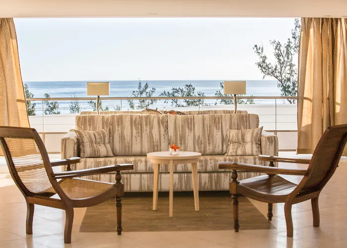 Akoya Hotel & Spa