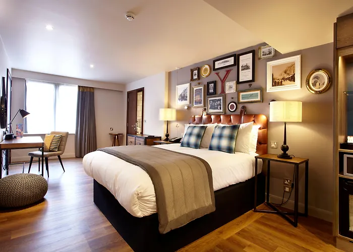 Boutique hotel only: Hotel Indigo York By Ihg