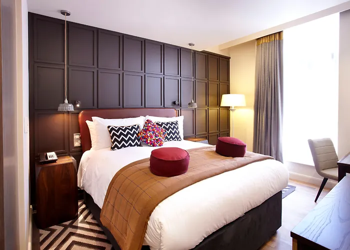 Boutique hotel only: Hotel Indigo York By Ihg