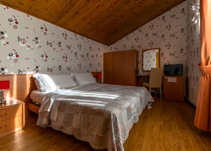 Hotel sulla spiaggia: Hotel Donatello