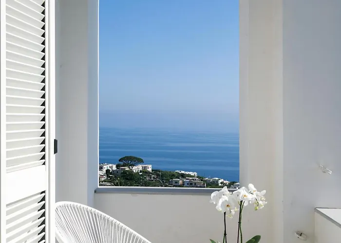 Guest house: Villa La Pergola Capri
