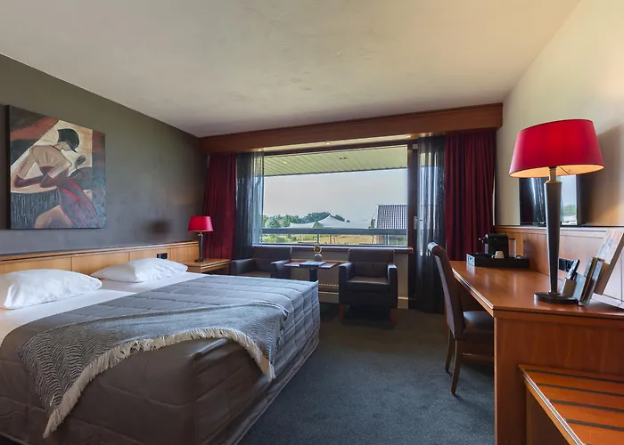 Van Der Valk Hotel Volendam - Recently Renovated Katwoude