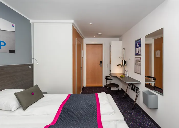 Central hotel: Cabinn Esbjerg