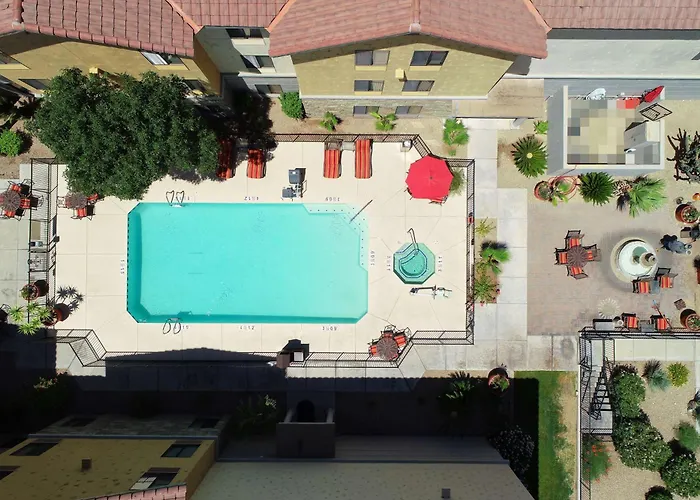 Hampton Inn & Suites Tucson Mall