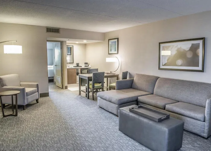 Embassy Suites By Hilton Chicago Schaumburg Woodfield