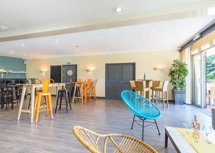 Hôtel accueillant les animaux: Hotel Brise de Mer - Piscine intérieure&extérieure