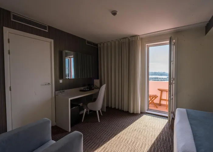 ONE Grand Da Póvoa - By MHMB Hospitality
