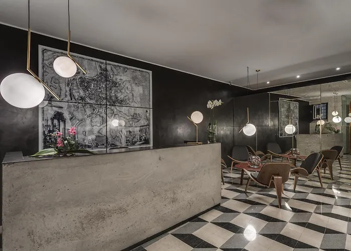 Navona Theatre Hotel