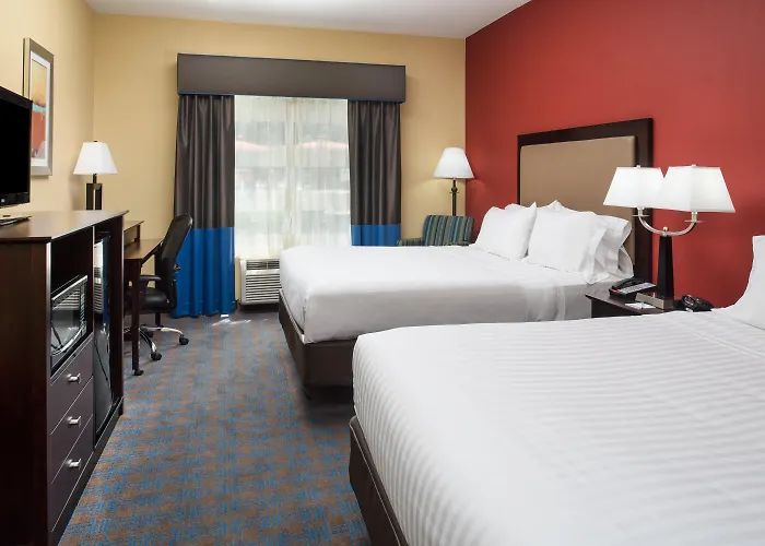 Holiday Inn Express & Suites By Ihg