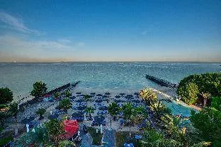 Sahara Beach & Spa