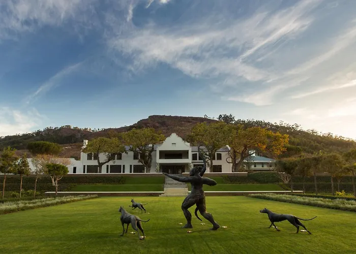 Leeu Estates