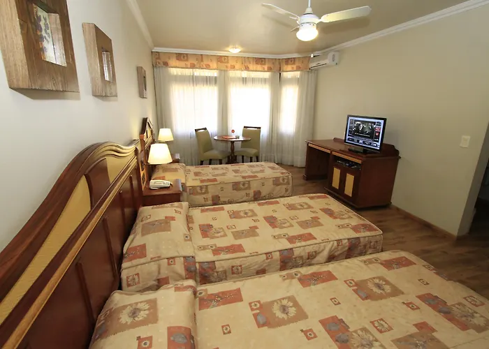 Hotel com jacuzzi: Hotel Recanto Da Serra