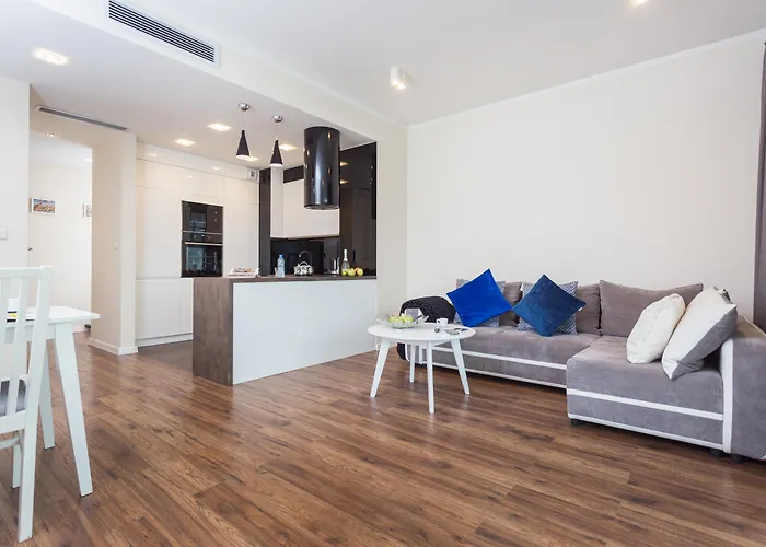 Inpoint Central Apartments