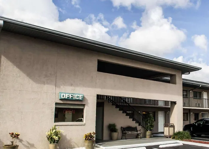 Motel: Rodeway Inn Apopka South