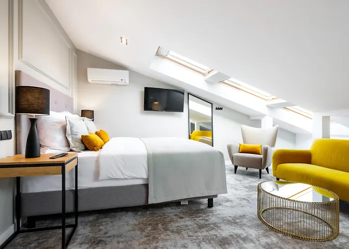 Hotel dichtbij College: Hotel Wawel Queen