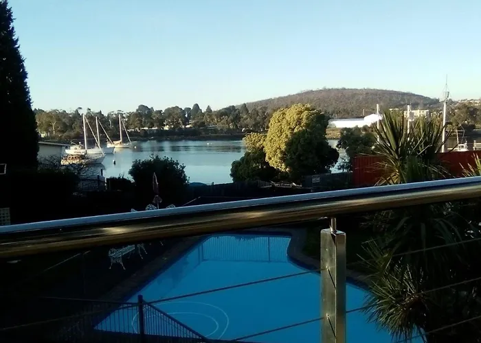 Waterfront Lodge Motel Hobart