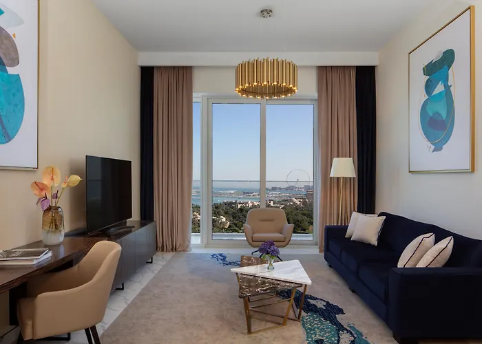  Avani Plus Palm View Dubai & Suites