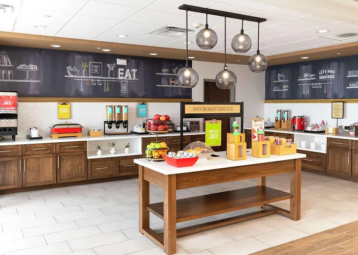 Hampton Inn & Suites Pittsburgh New Stanton Pa
