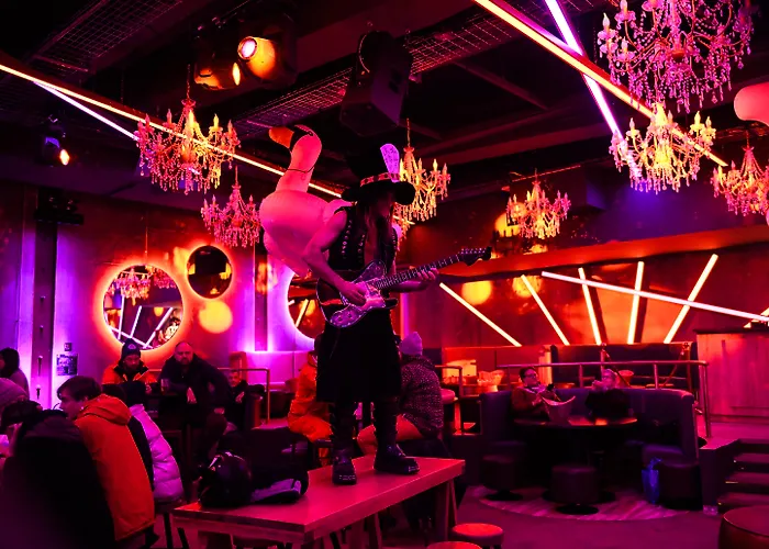 Central hotel: La Folie Douce Hotels Chamonix