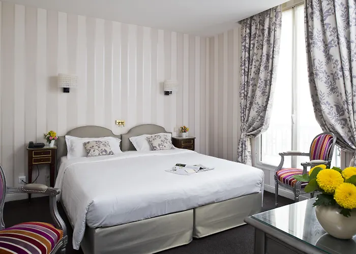 4 sterren hotel: Hotel Saint-Petersbourg Opera & Spa