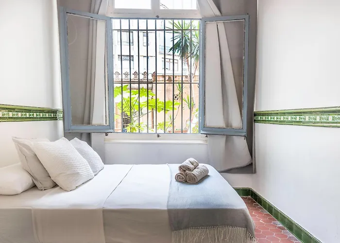 Hotel pres du College: B-Garden Bcn