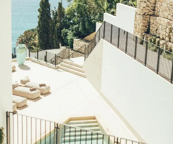 Apartahotel: Cala Lanuza Suites