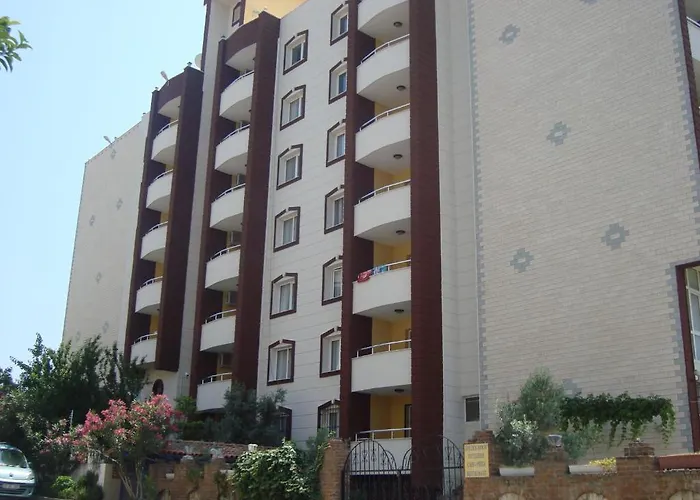 Golden Moon Apart Hotel
