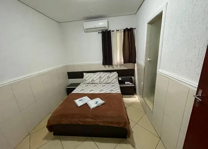 Hotel barato: Hotel Tenda Brigadeiro - 5 Minutos a Pé do Metrô e Praça da Sé, 8 Minutos da Rua 25 de Março e Liberdade - Estacionamento Opcional