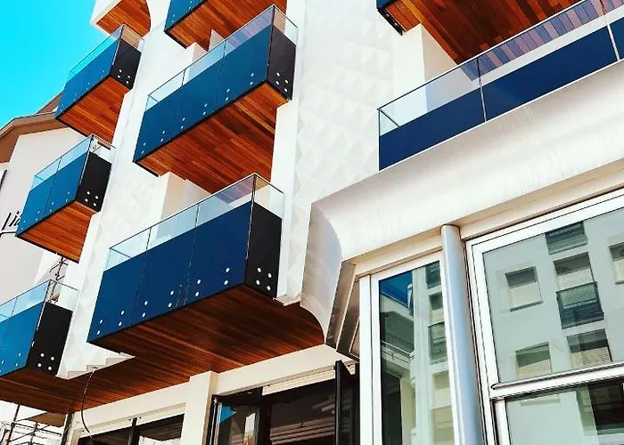 Albergo economico: Hotel Montecarlo - Vista Mare con Piscina&Area Fitness