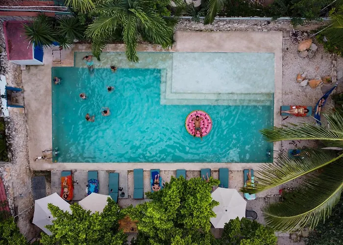 B&B only: Che Nomadas Merida Hostel (Adults Only)