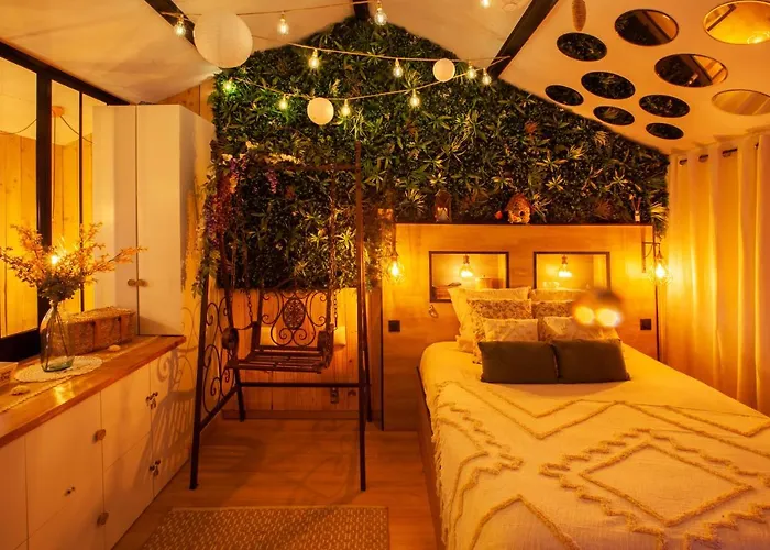 Hôtel Jacuzzi: Love Room Romantique Les Petits Plaisirs